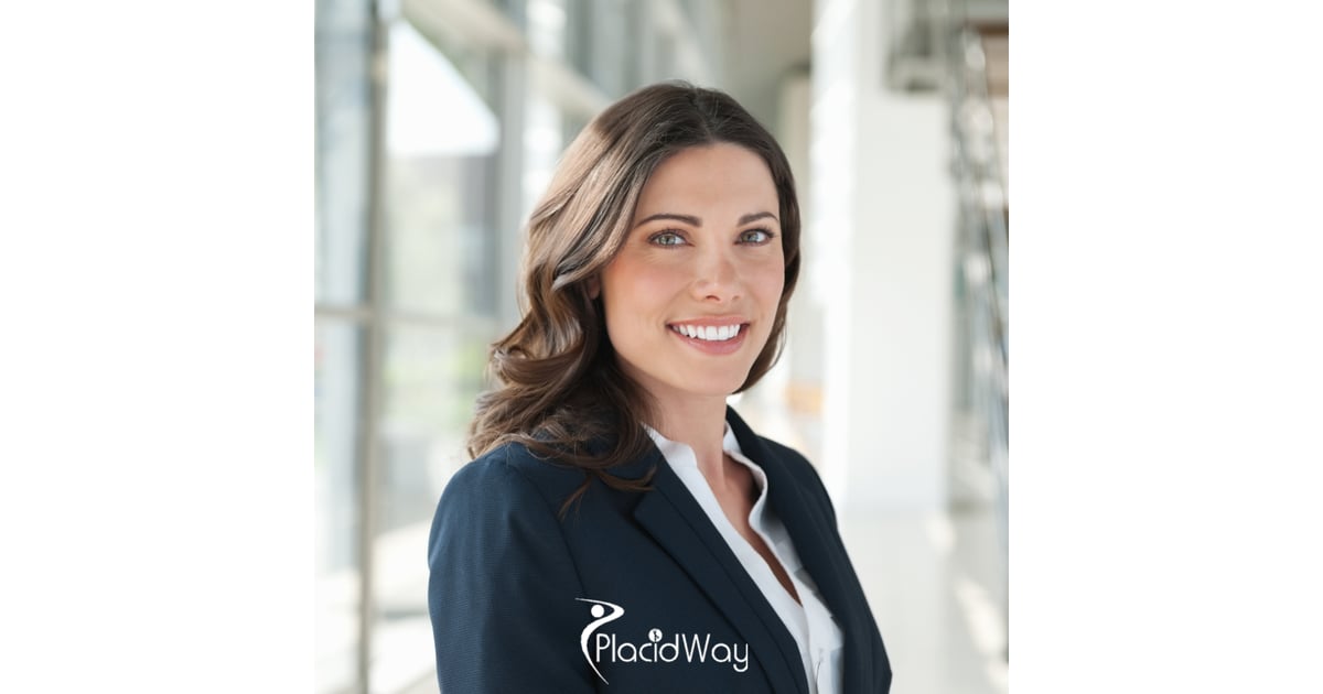 The 'Executive Porcelain': Why Bogota is the Top Choice for Ultra-Thin, Natural-Looking Veneers for Professionals