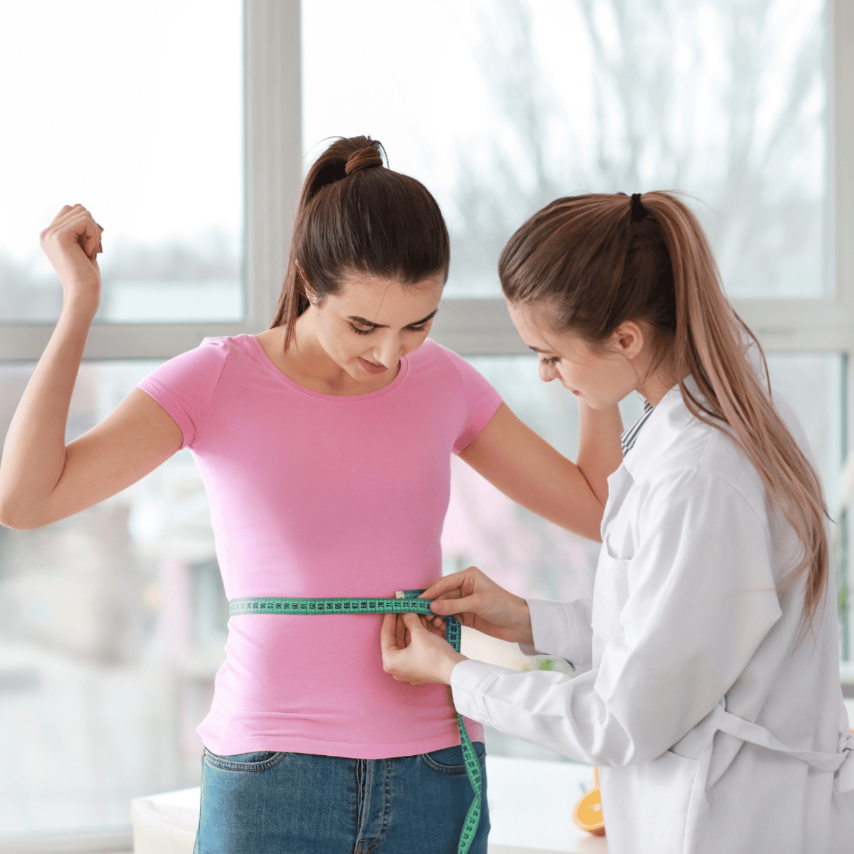 Cirugía de manga gástrica vs. otros procedimientos para bajar de peso: ¿Por qué Mexicali es la mejor opción?