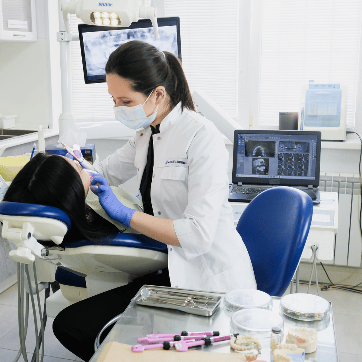 Colombia vs Costa Rica para implantes dentales: ¿Qué país ofrece mejor relación calidad-precio?