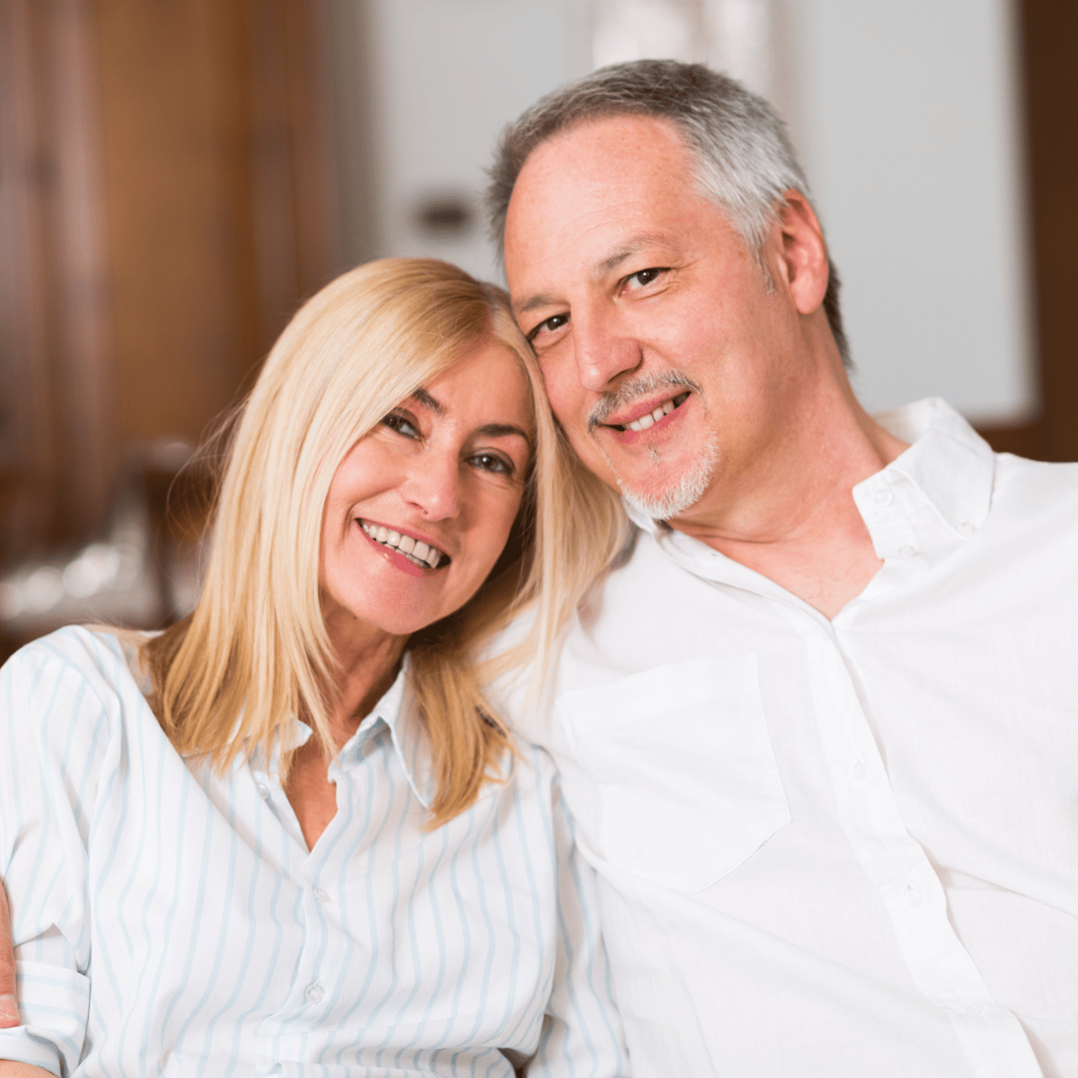 Why Choose a Los Algodones Dental Clinic with an In-House Lab for Faster, Cheaper Treatment