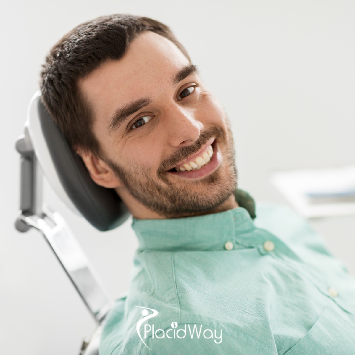 Metal-Free Mastery: The Rise of Zirconia 'Bio-Implants' in Escazú for the Health-Conscious US Traveler