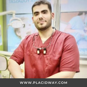 Dr. Foad Haghighat - Senior Dentist