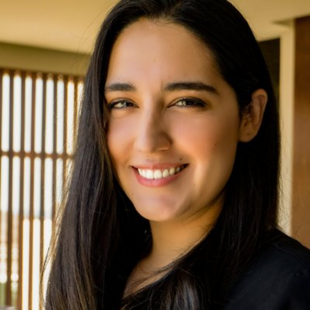 Melissa Irigoyen - Dentist in PURE Smile