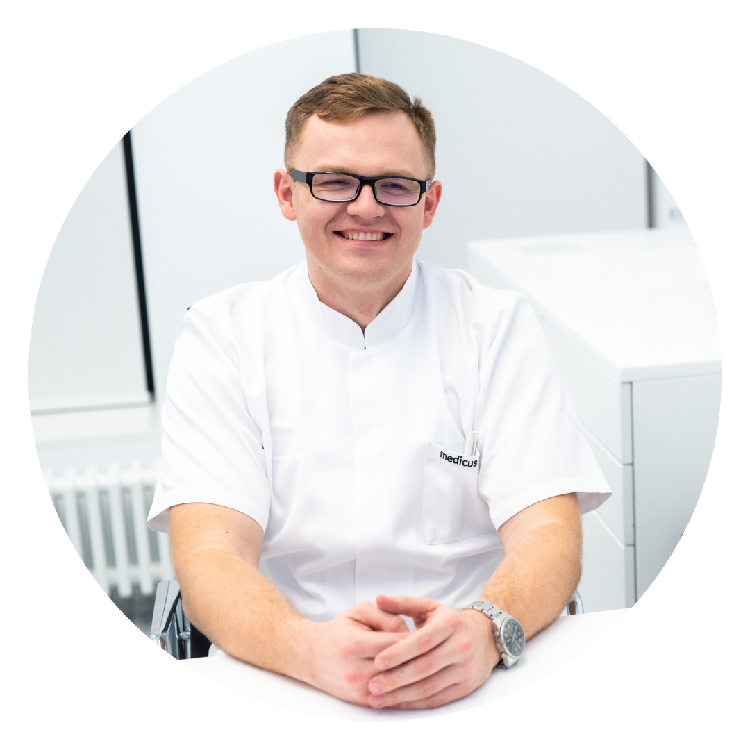 About - Dr. Bartosz Katkowski