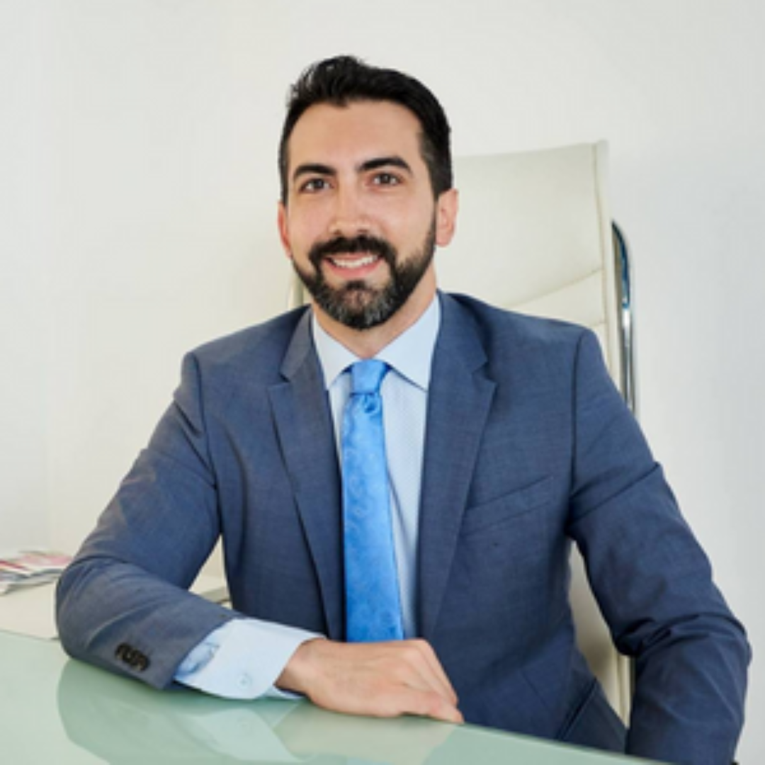 Dr. Emiliano Alvarez | Plastic Surgeon in Barcelona, Spain