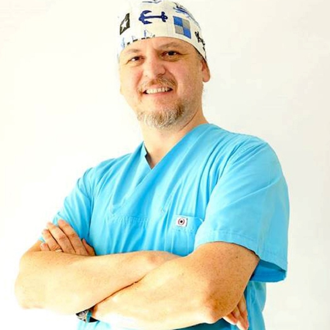 Hair Transplant Surgeon in Istanbul Turkey by Dr. Gokhan GUR Hair Transplant Surgeon in Istanbul Turkey by Dr. Gokhan GUR